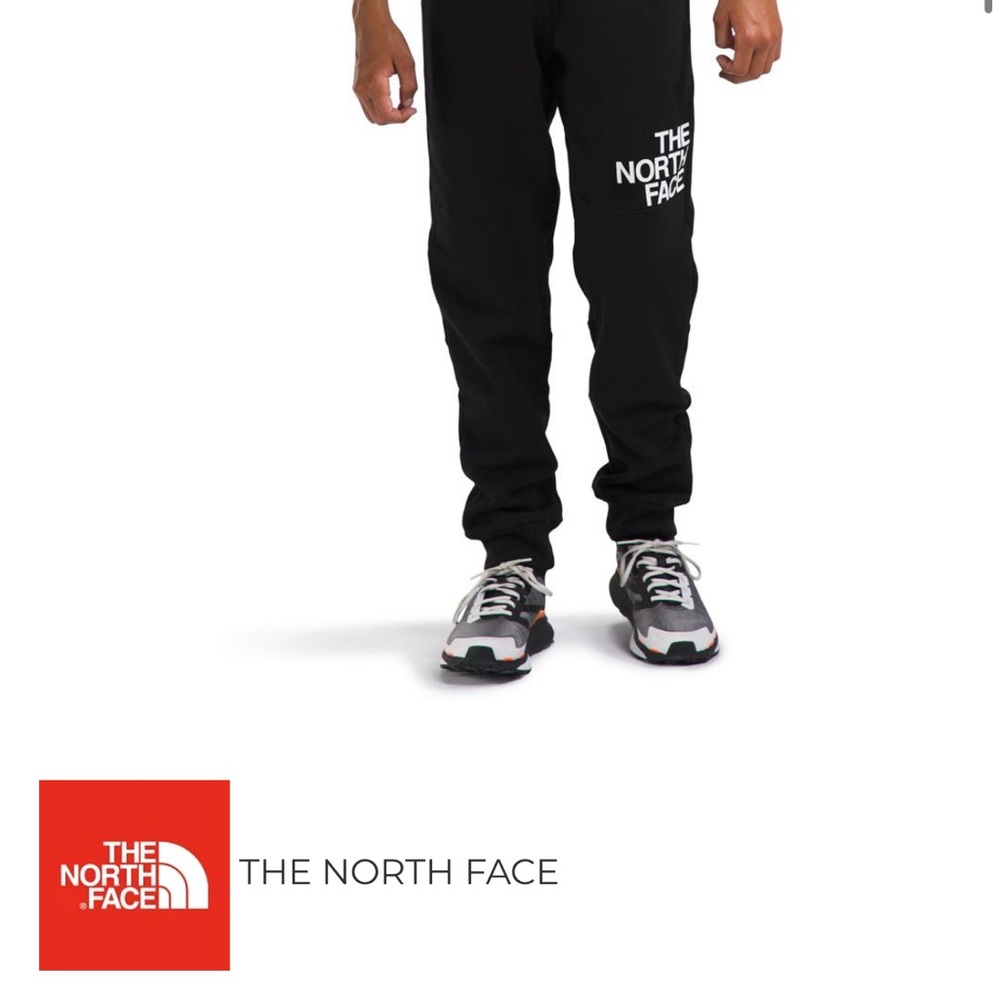 The North Face BOYS sz 12 Black Joggers